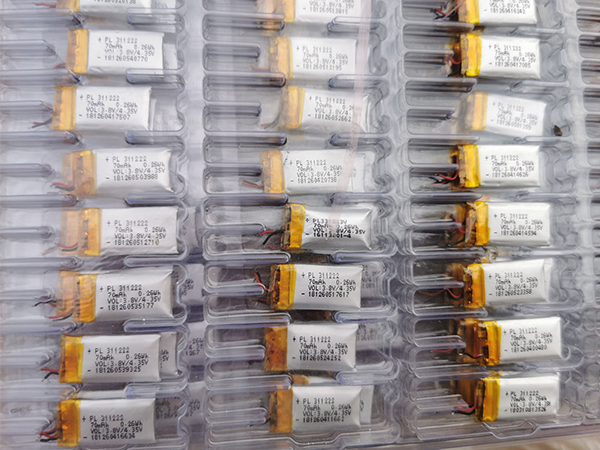 聚合物電池回收價(jià)格 回收鋰電池BC品 聚合物電池回收價(jià)格 回收鋰電池BC品